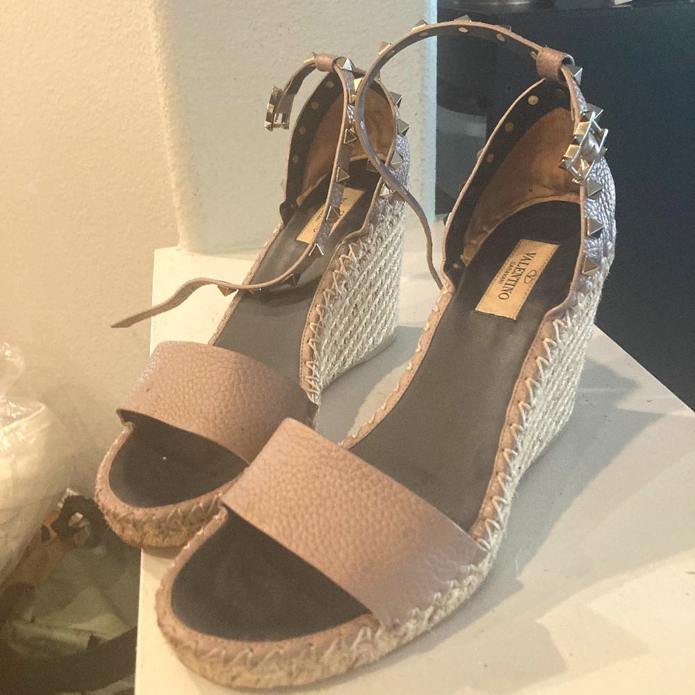 Vintage Garavani Wedges